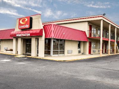 Econo North Hotel