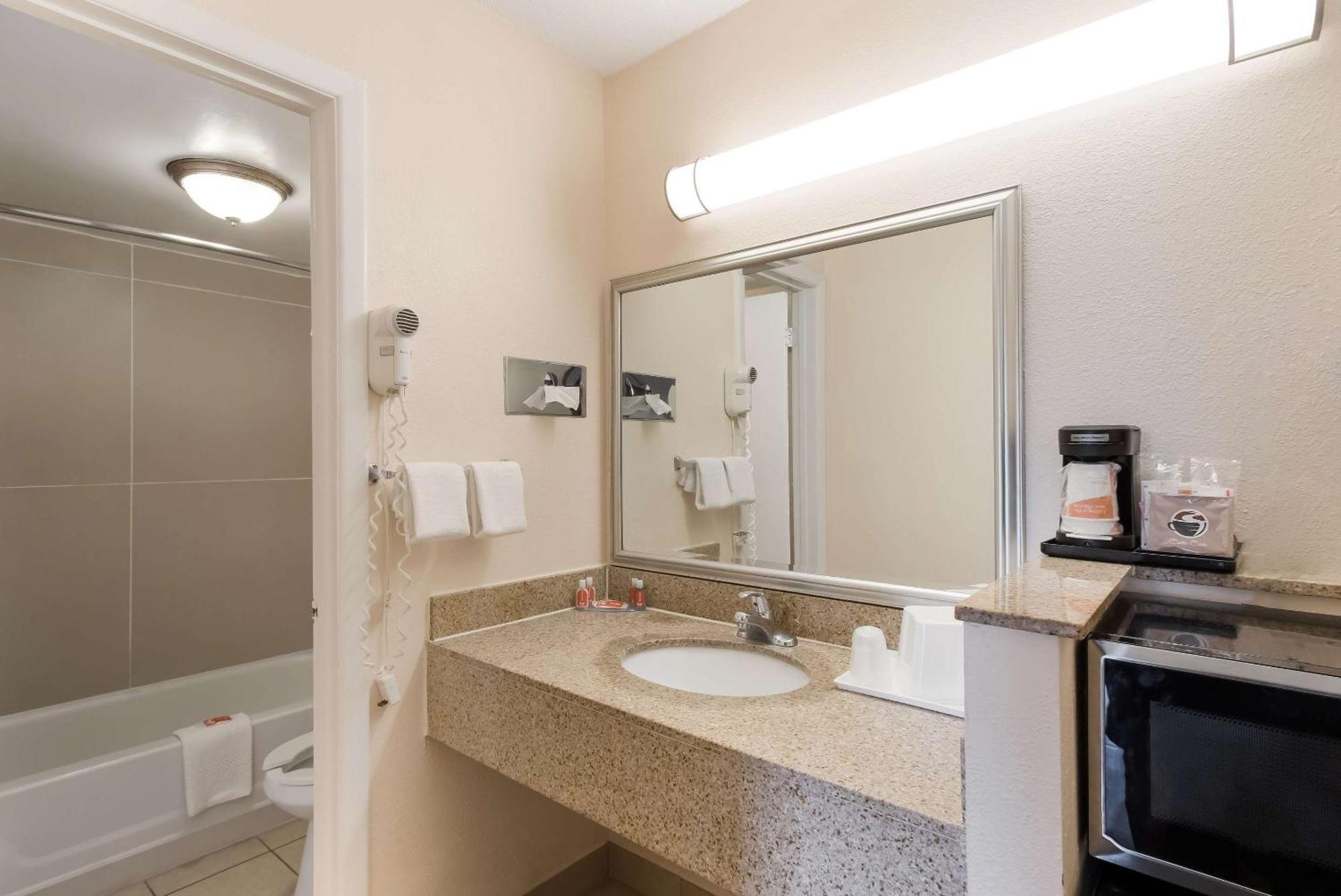 Hotel Econo North