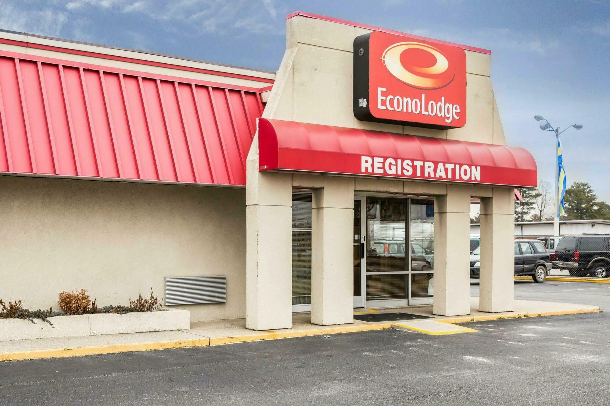 Econo North